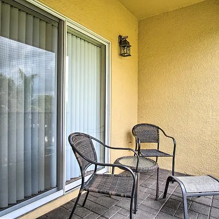 Quiet Condo With Balcony About 2 Miles To Disney World!